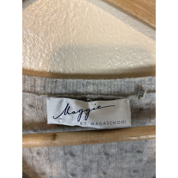 Maggie Magaschoni M 100% Cashmere Sweater Pullover Cable Knit Fisherman V-Neck - Picture 3 of 4